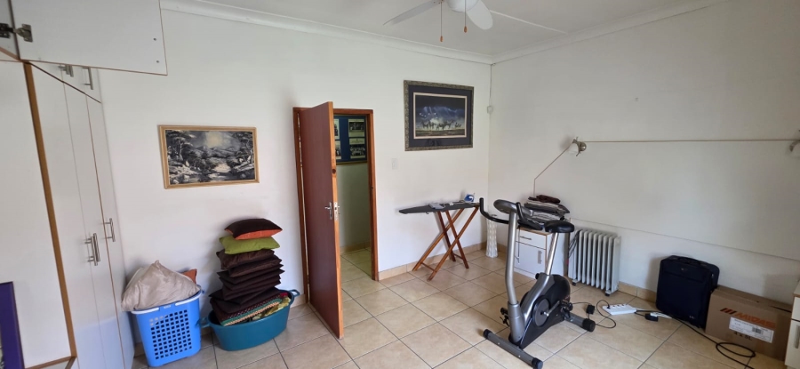 8 Bedroom Property for Sale in Meiringspark North West